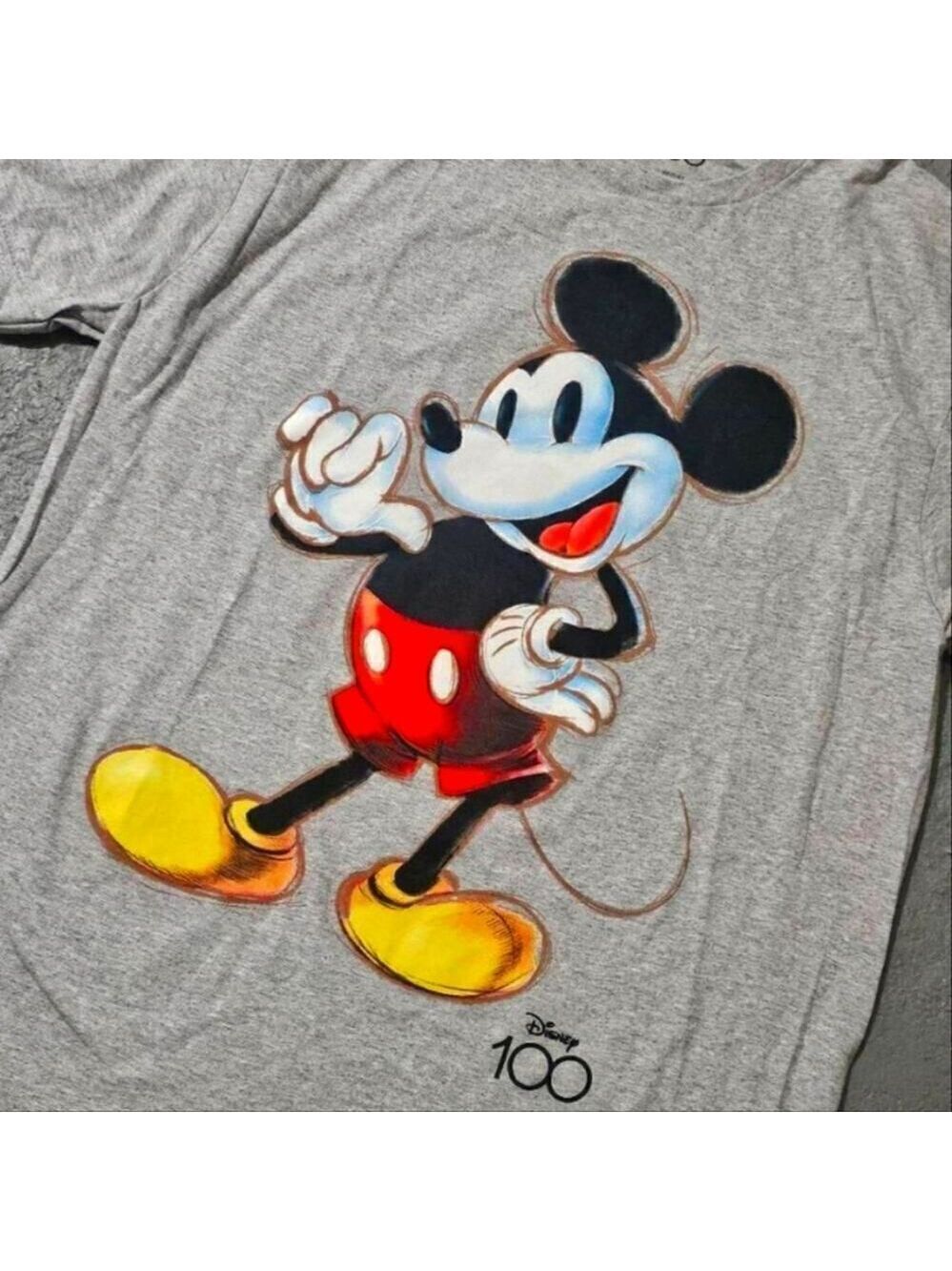 Disney Mickey Mouse Unisex Short Sleeve Crew Neck Graphic T-shirt Sizes L and XL